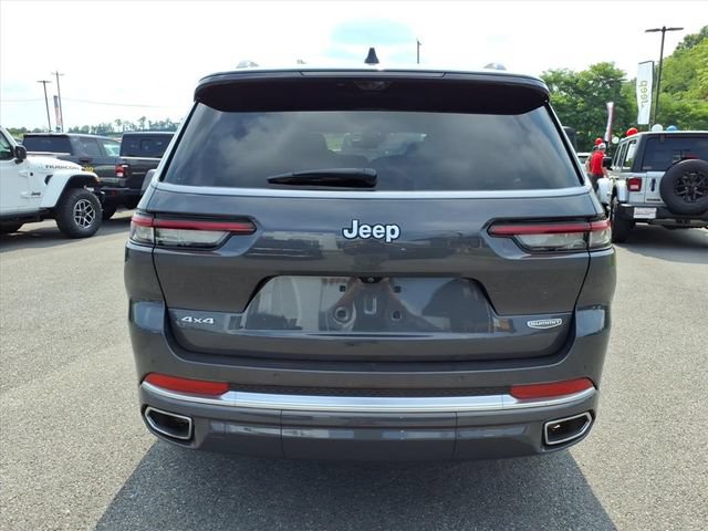 Used 2024 Jeep Grand Cherokee L Summit w/ Advanced Protech Group IV AWD/4WD image 5