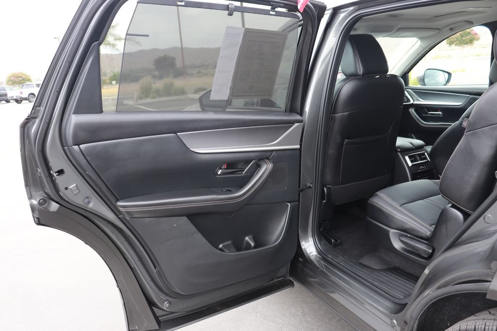 Used 2024 MAZDA CX-90 Plug-In Hybrid w/ Preferred AWD/4WD image 15