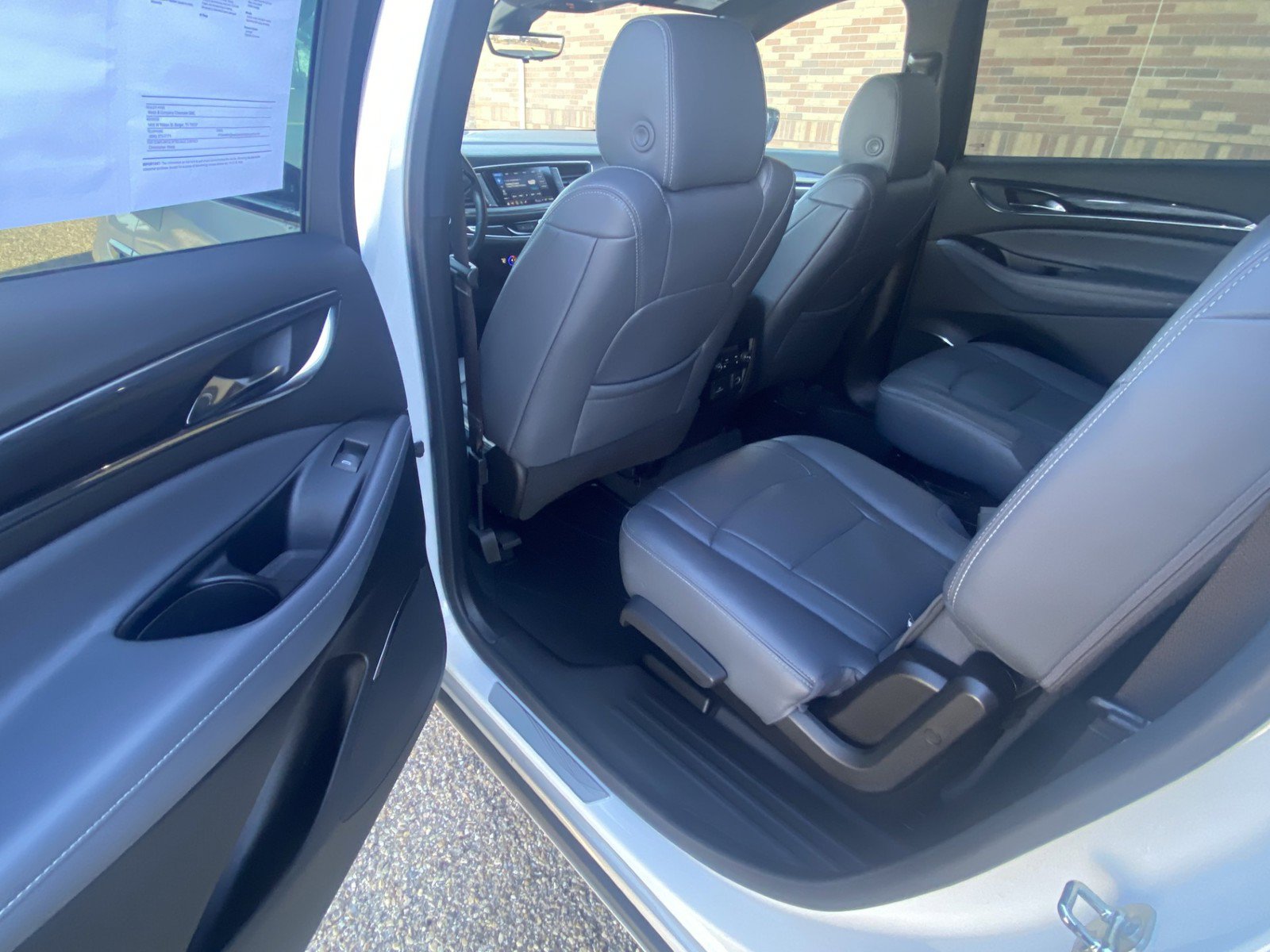 Used 2024 Buick Enclave Premium AWD/4WD image 14