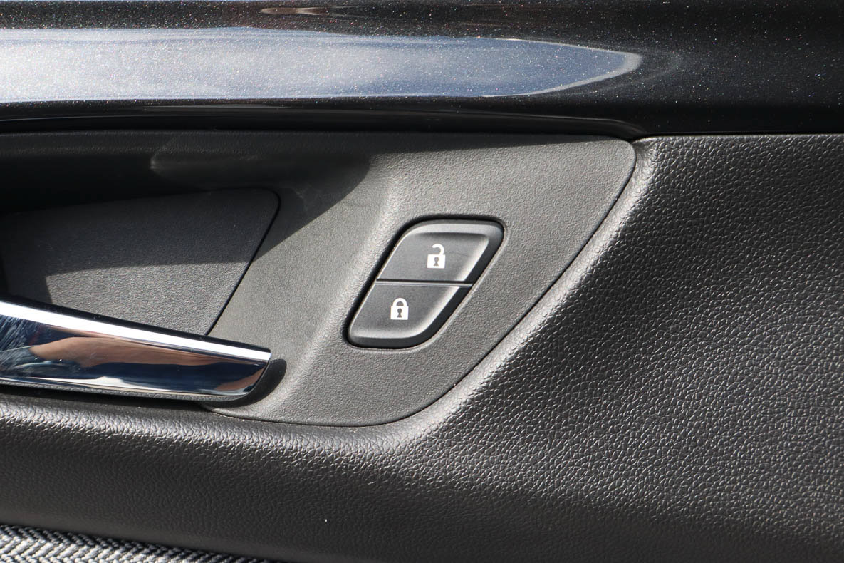 Used 2025 Chevrolet TrailBlazer LT FWD image 15