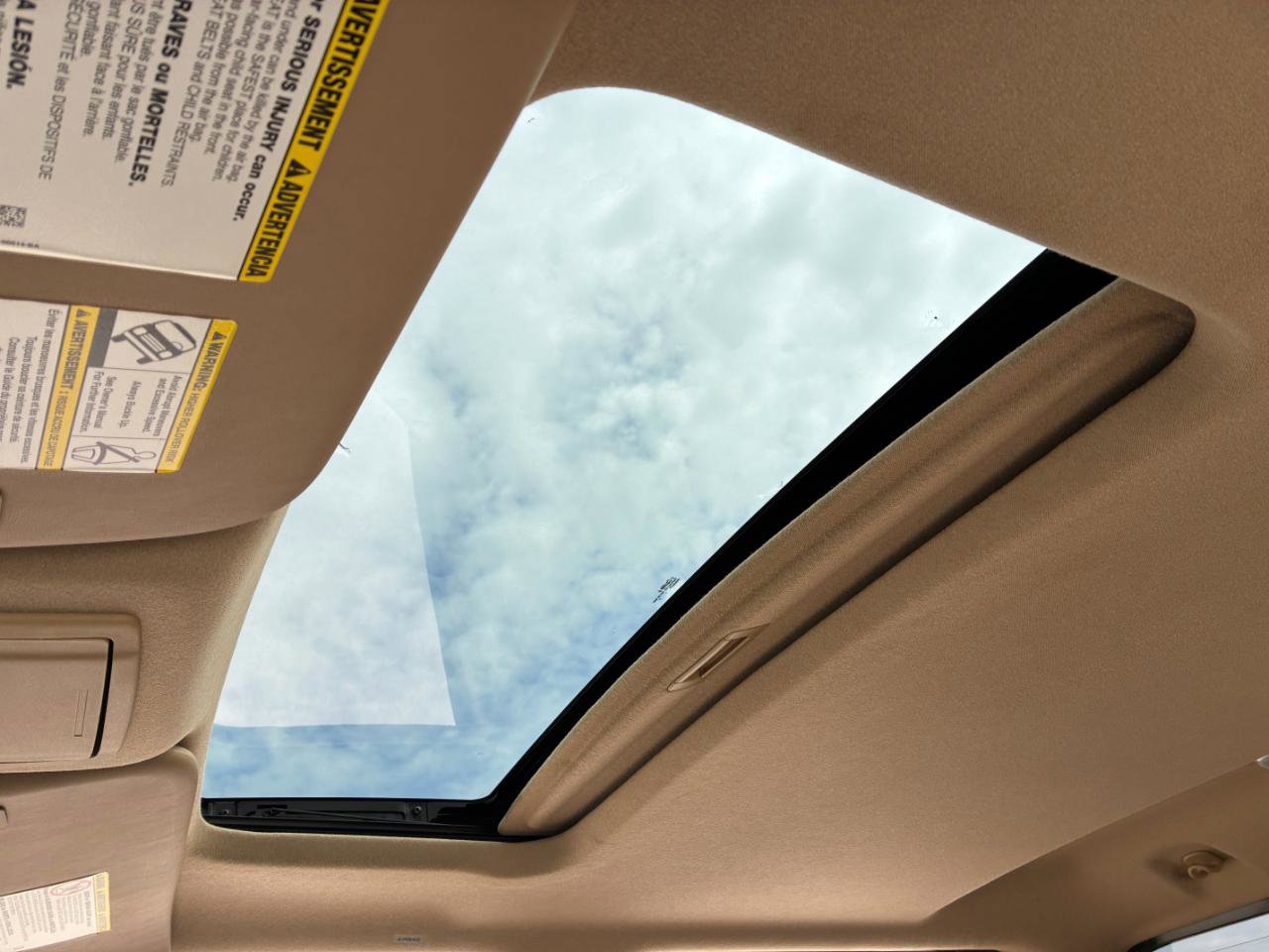 Used 2015 Ford F350 Lariat w/ Lariat Ultimate Package image 14