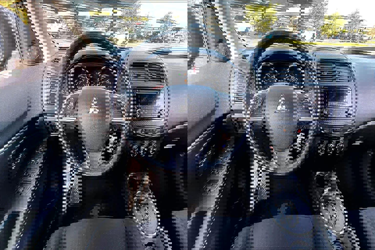 Used 2015 Mitsubishi Outlander Sport ES image 5