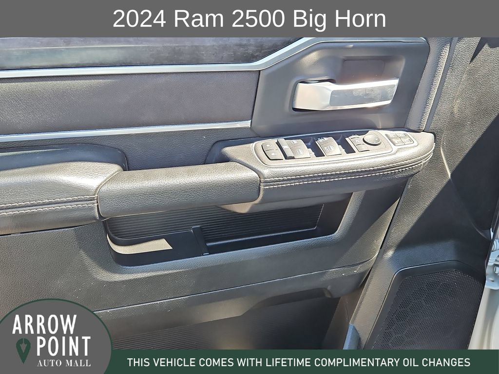 Used 2024 RAM 2500 Big Horn AWD/4WD image 21