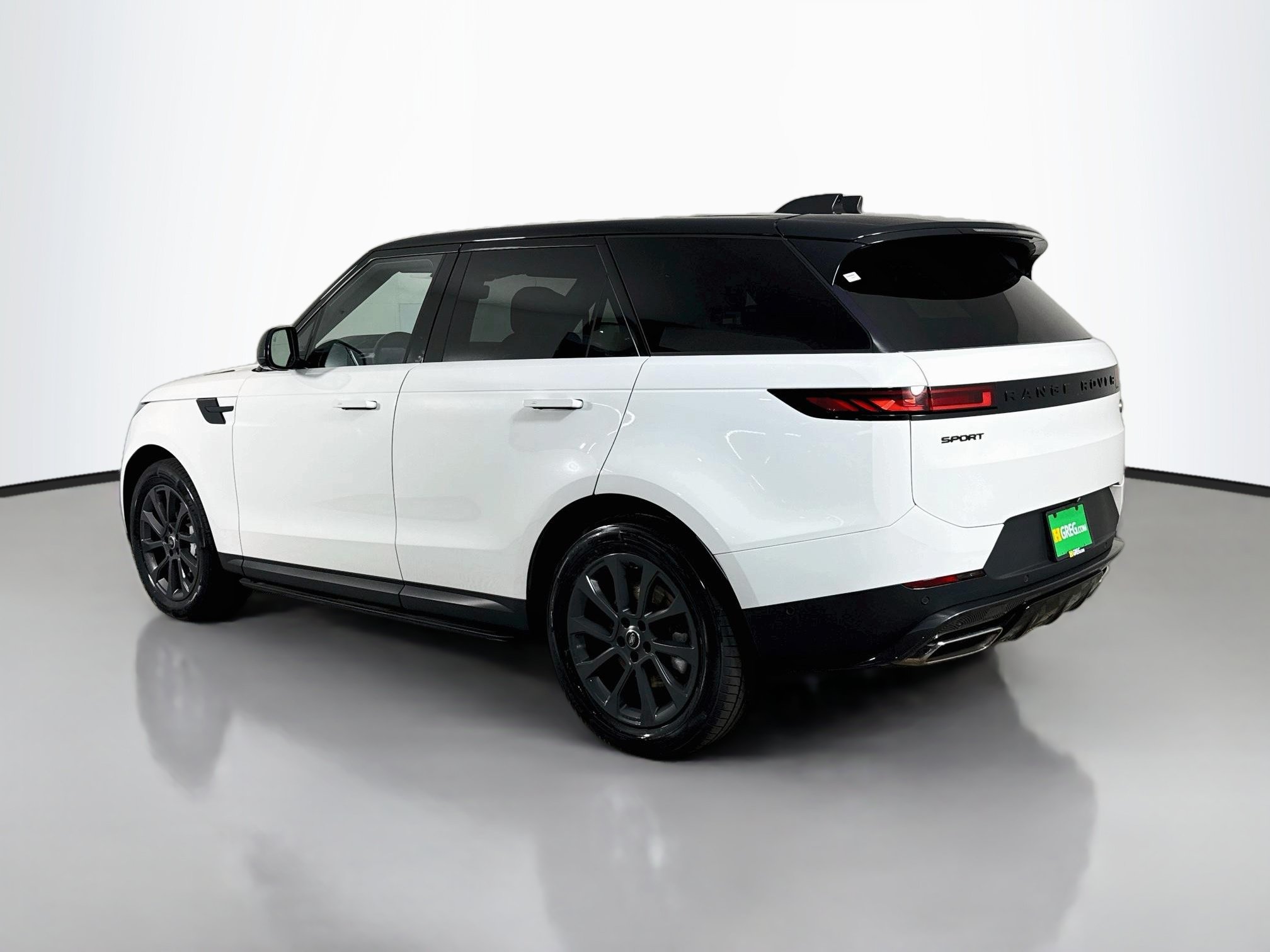Used 2023 Land Rover Range Rover Sport SE AWD/4WD image 7