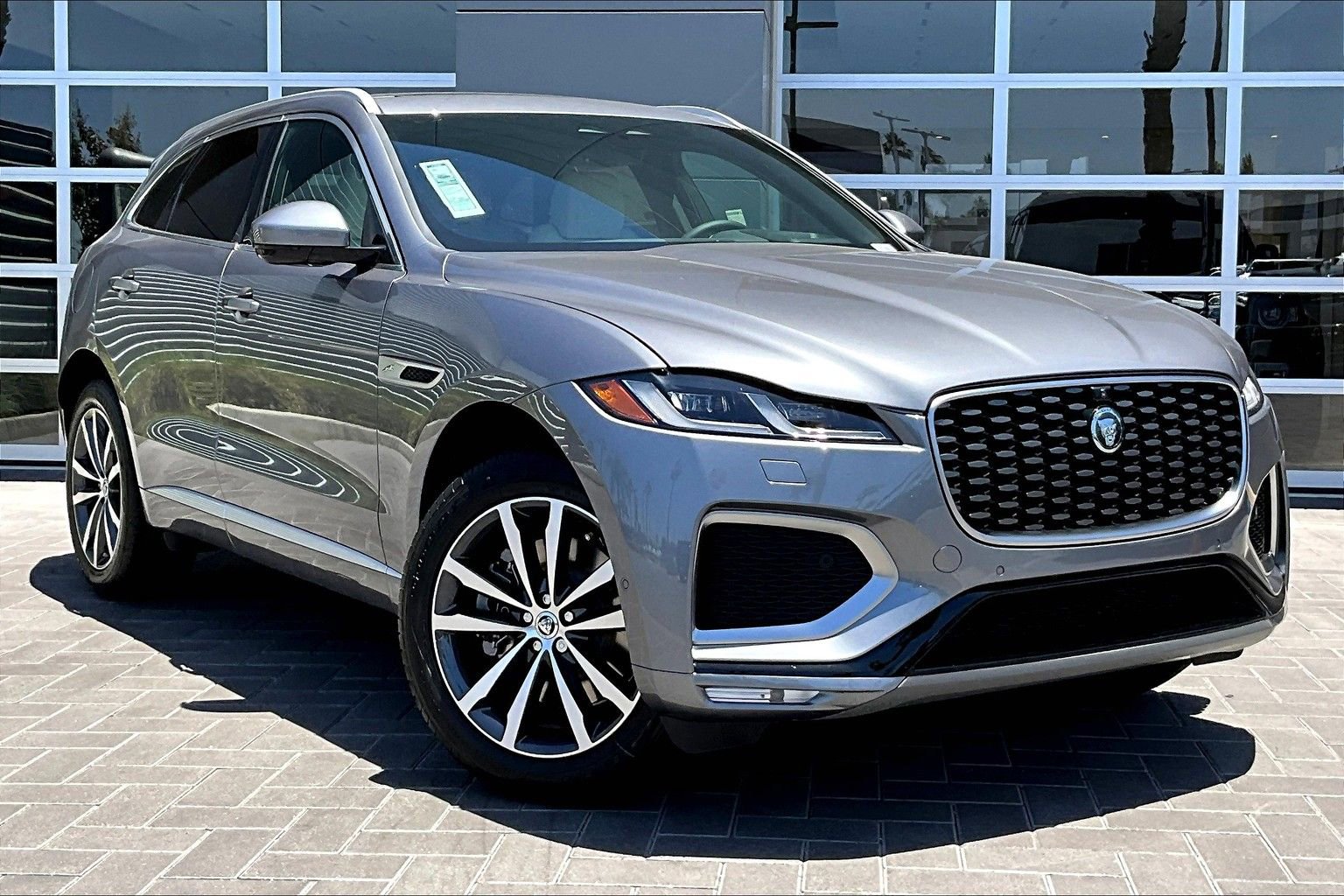 New 2026 Jaguar F-PACE R-Dynamic S AWD/4WD image 2