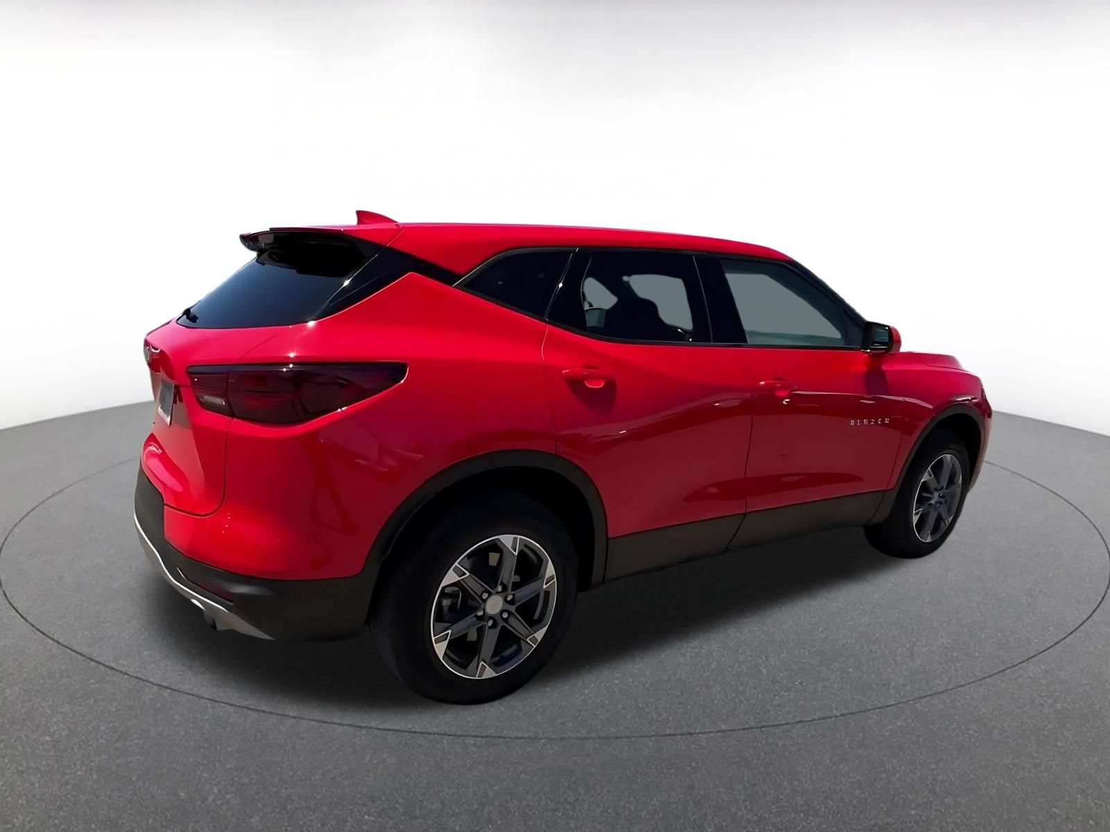 Used 2025 Chevrolet Blazer LT FWD image 15