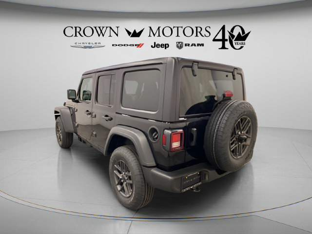 Used 2026 Jeep Wrangler Unlimited Sport AWD/4WD image 4