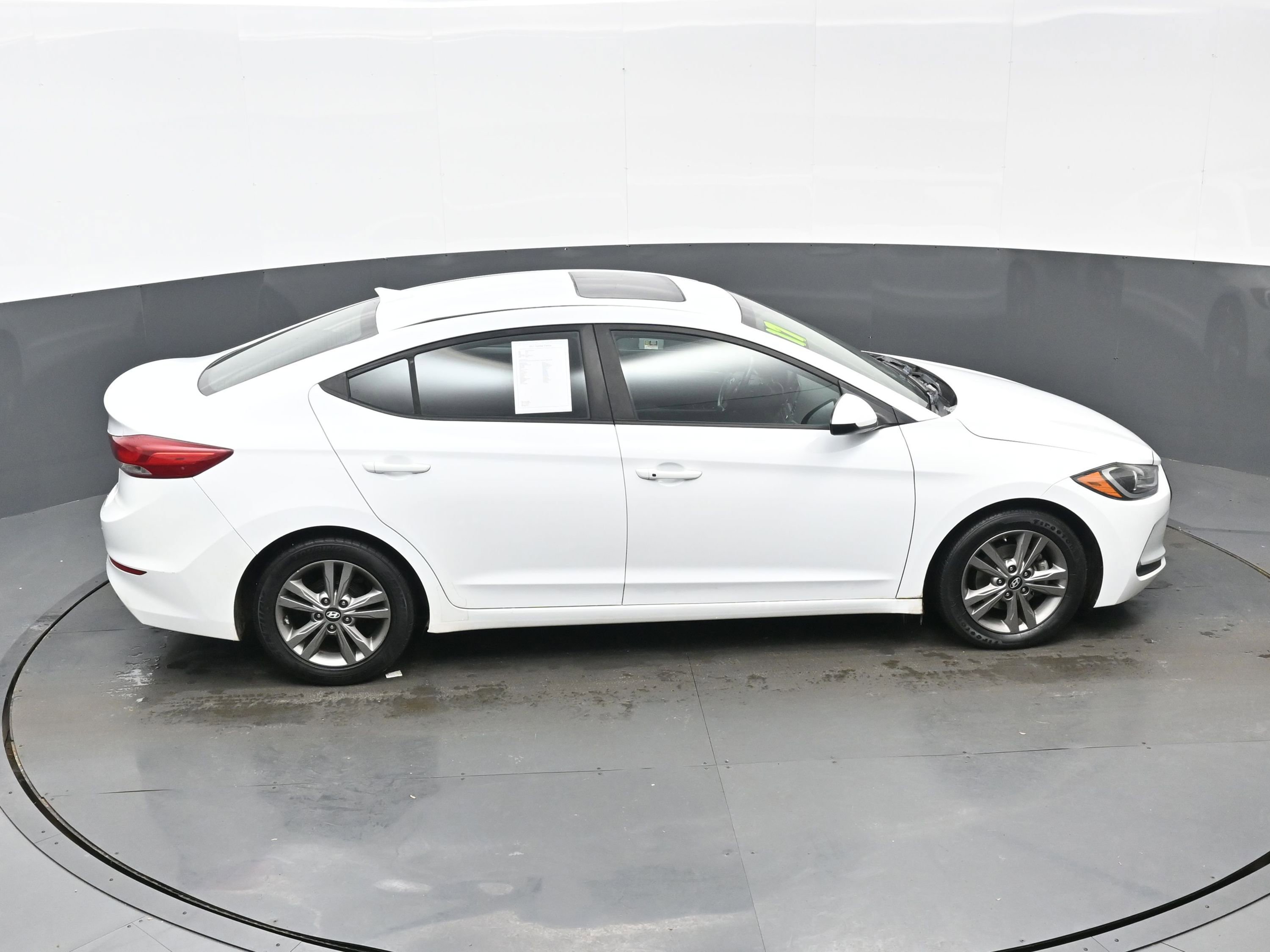 Used 2017 Hyundai Elantra Value Edition image 36