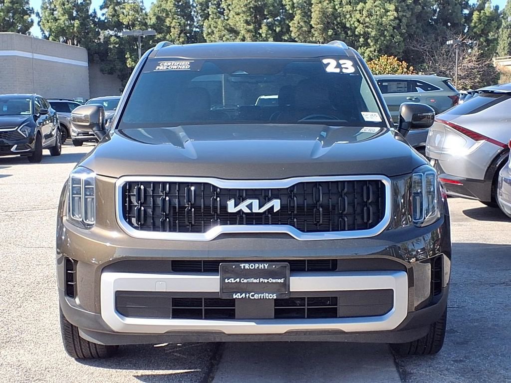 Certified 2023 Kia Telluride EX w/ EX Captain's Chair Package FWD image 8