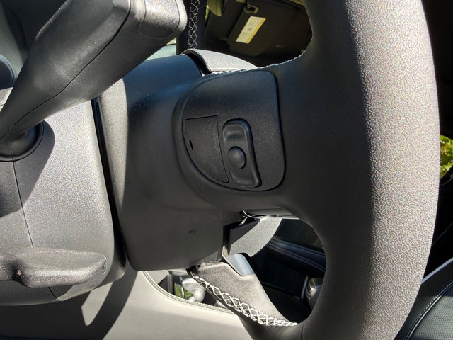 New 2026 Chrysler Pacifica Limited image 15