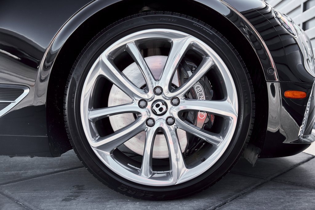 Used 2022 Bentley Continental GT image 21
