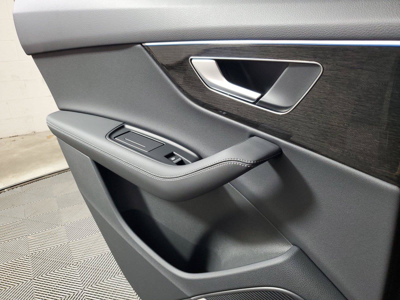 New 2026 Audi Q7 2.0T Premium Plus AWD/4WD image 18