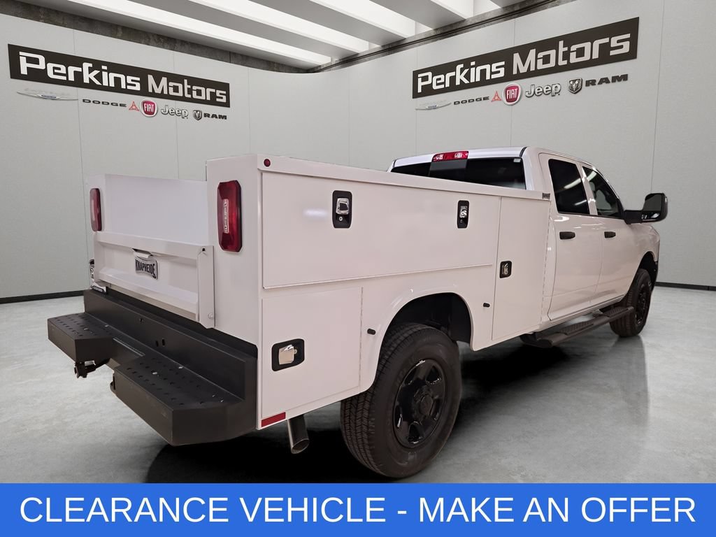 New 2026 RAM 2500 Tradesman AWD/4WD image 9