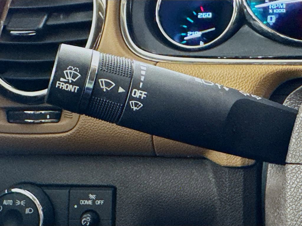 Used 2017 Buick Enclave Leather image 12