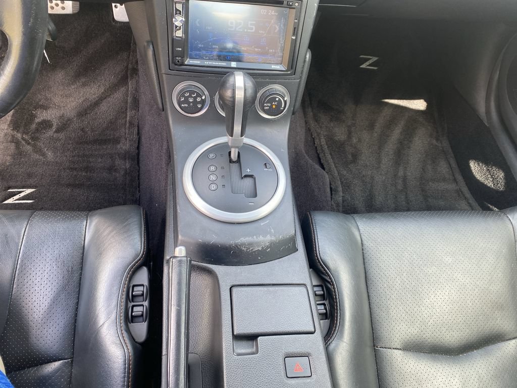 Used 2005 Nissan 350Z Touring RWD image 21