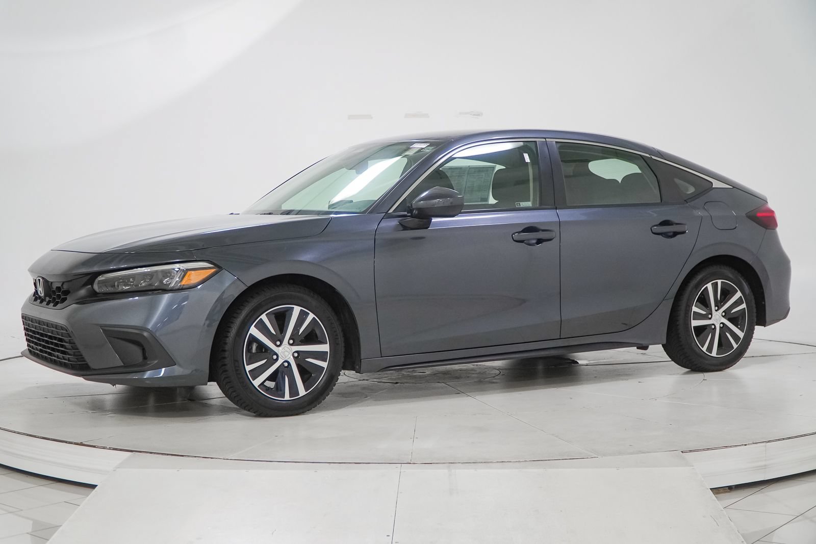 Used 2023 Honda Civic LX image 5