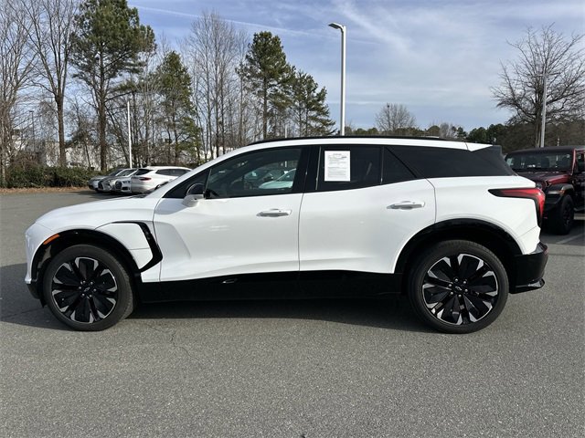 Used 2024 Chevrolet Blazer EV RS image 2