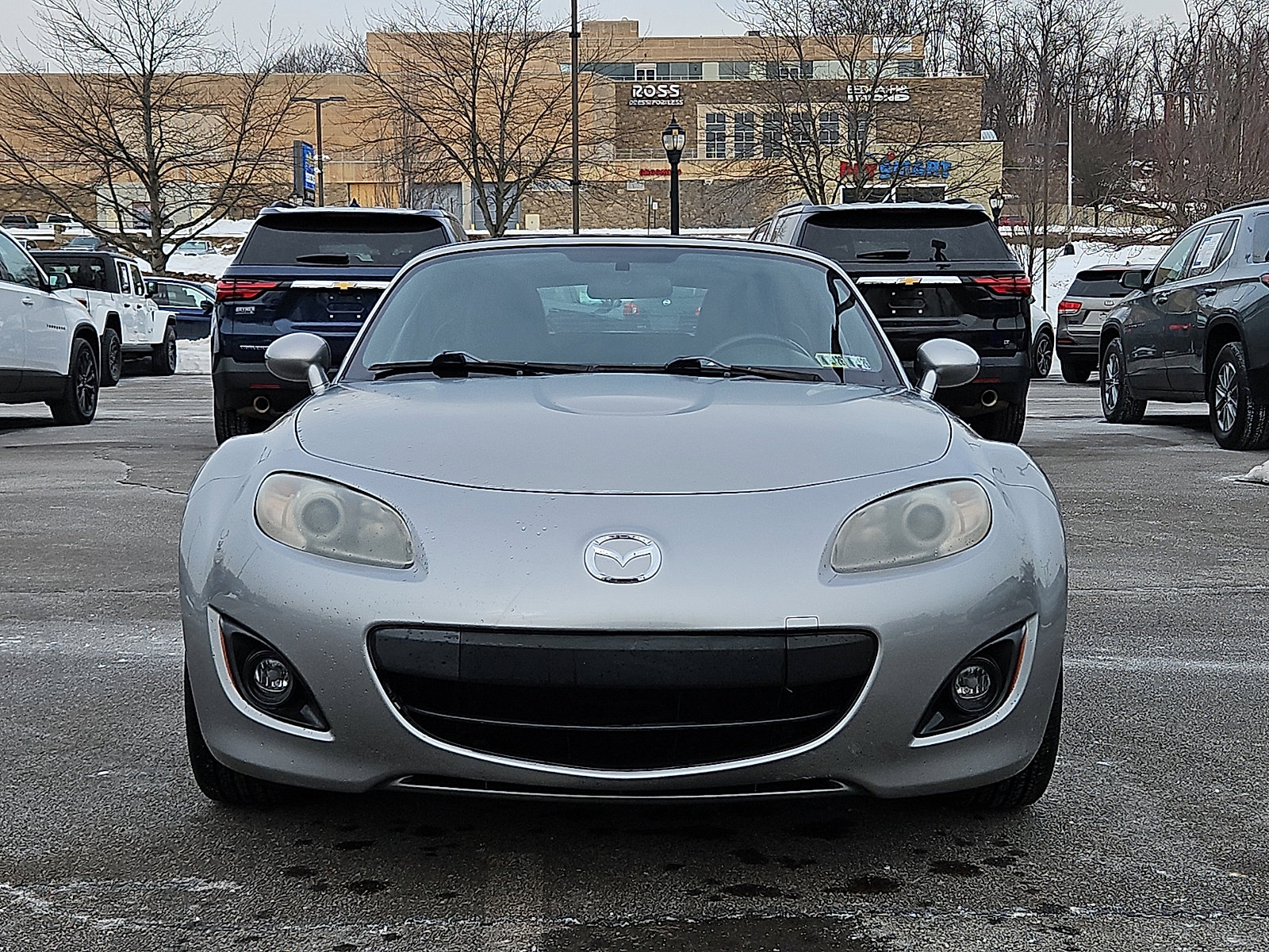 Used 2010 MAZDA MX-5 Miata Sport image 2