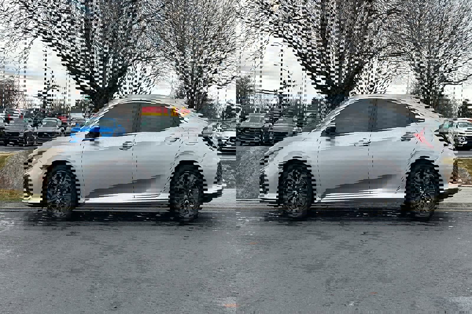 Used 2018 Honda Civic EX image 5