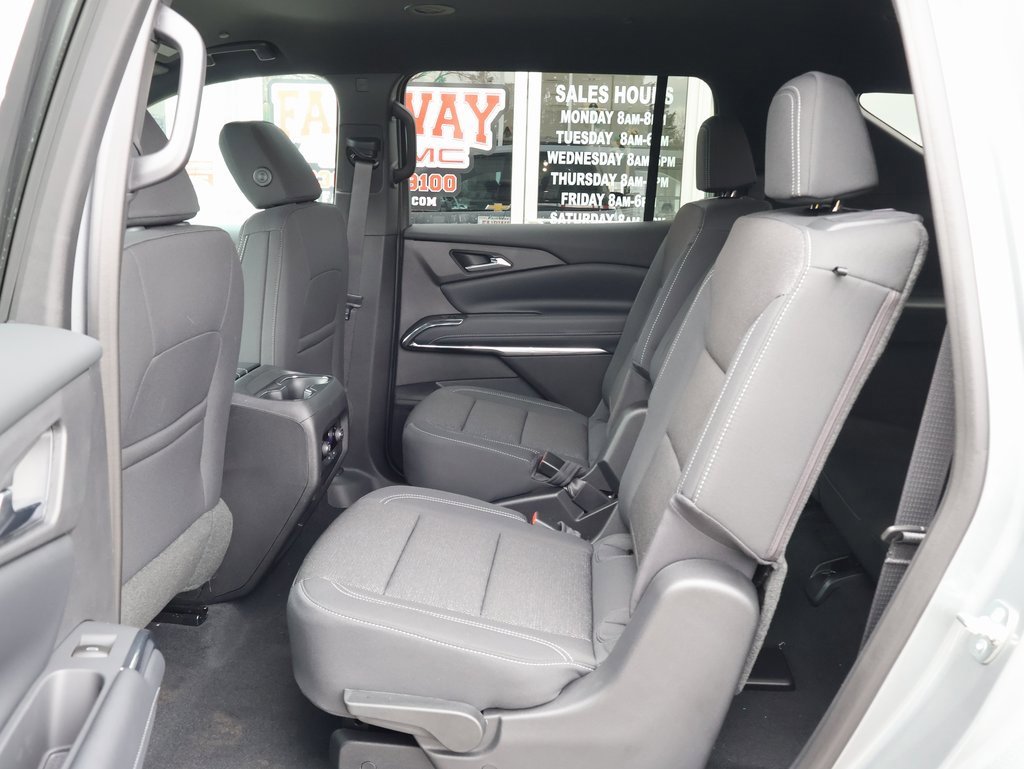 New 2026 Chevrolet Traverse LT image 25