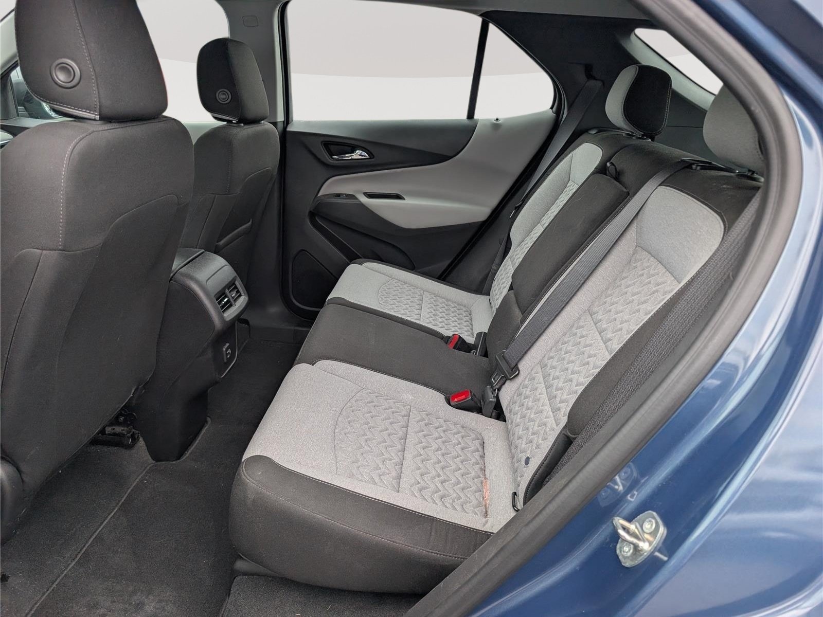 Used 2024 Chevrolet Equinox LS w/ Driver Confidence II Package AWD/4WD image 14