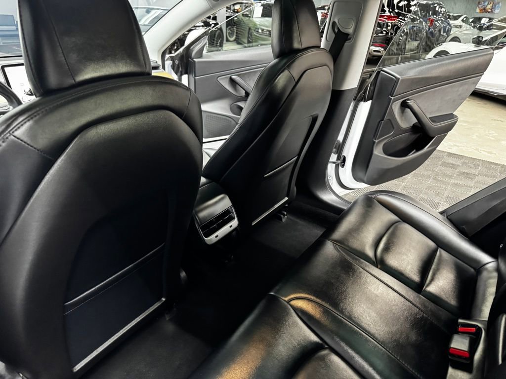 Used 2018 Tesla Model 3 Long Range AWD/4WD image 36