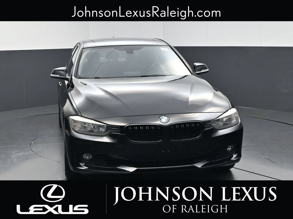 Used 2014 BMW 328i xDrive Sedan AWD/4WD image 4