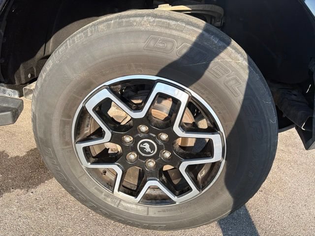 Used 2021 Ford Bronco Outer Banks AWD/4WD image 4