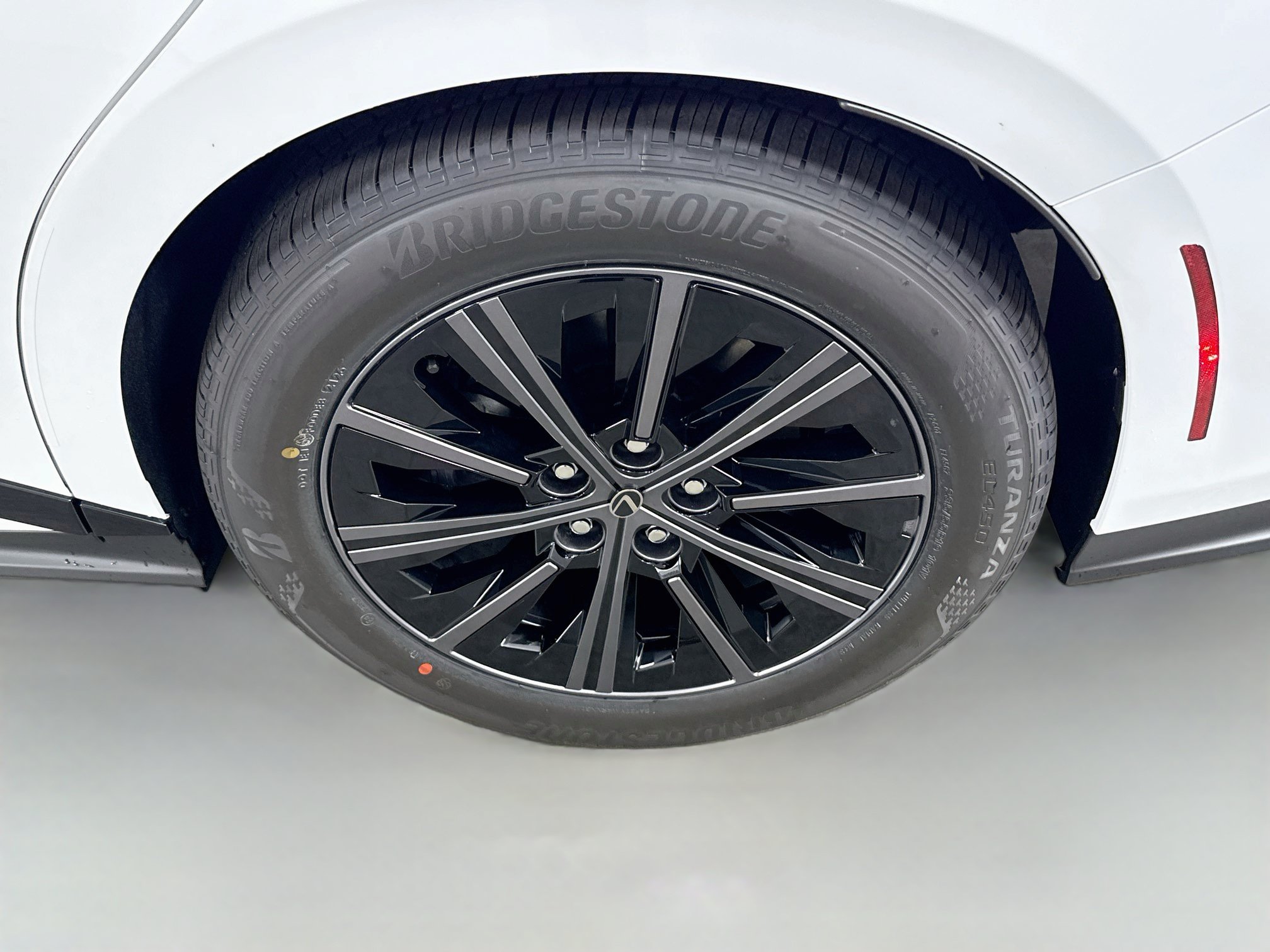 New 2026 Lexus ES 350h AWD w/ Convenience Package image 29