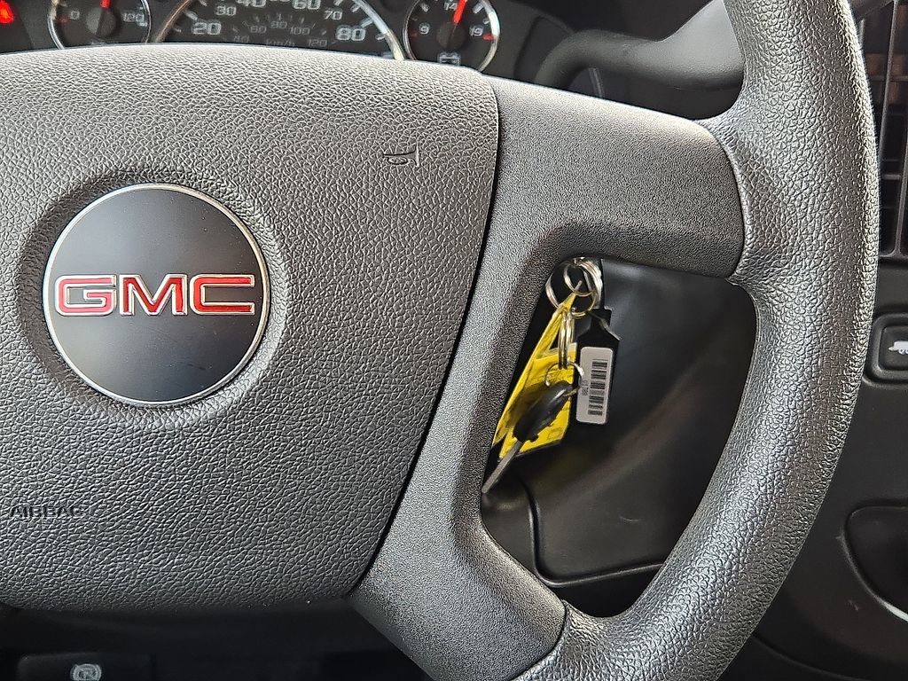 Used 2024 GMC Savana 2500 w/ Driver Convenience Package image 28