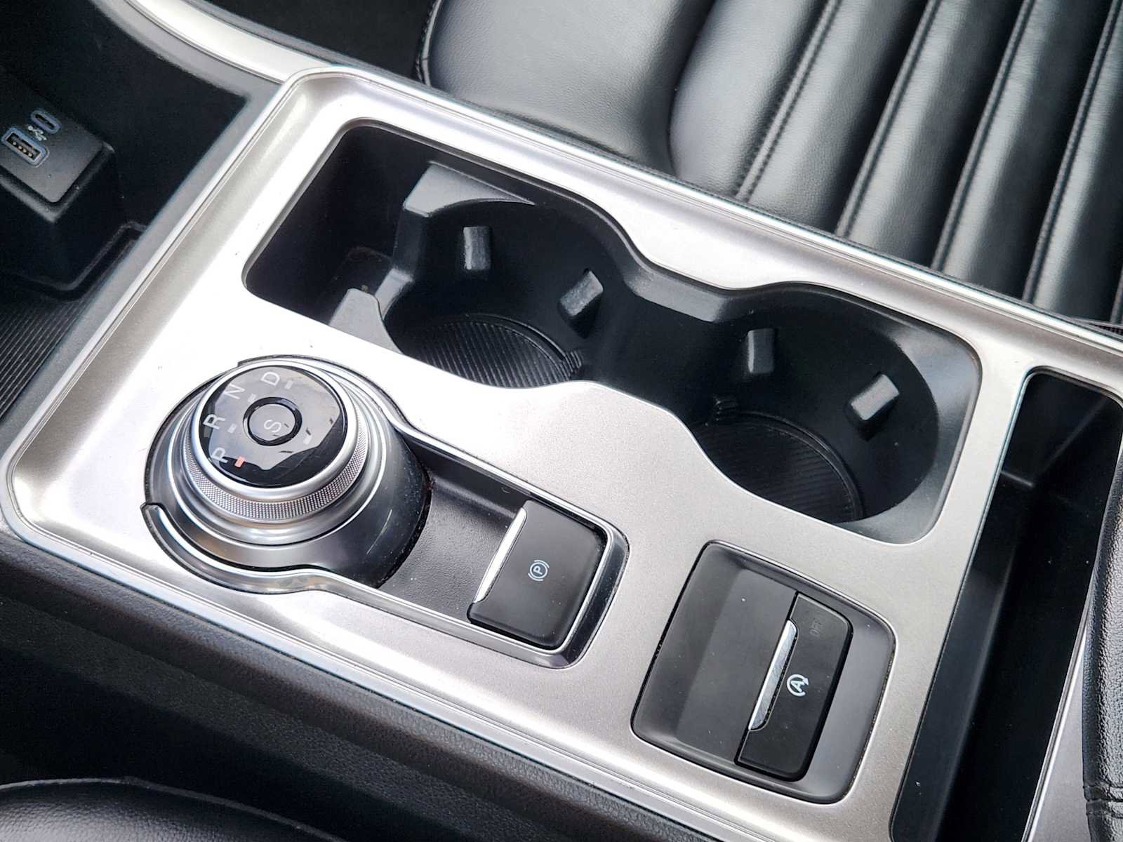 Used 2024 Ford Edge SEL image 20