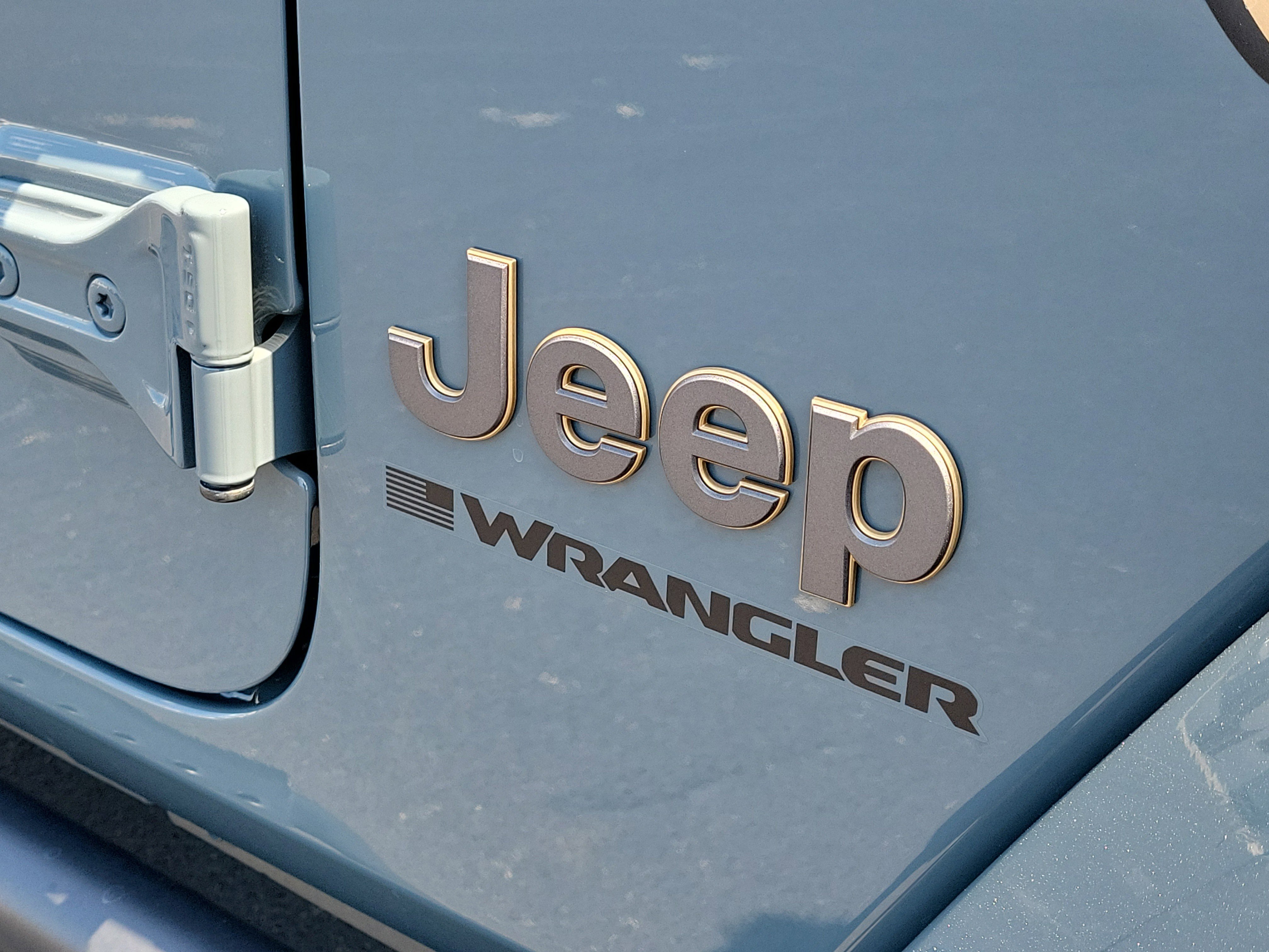 Used 2024 Jeep Wrangler Unlimited Rubicon 392 AWD/4WD image 5