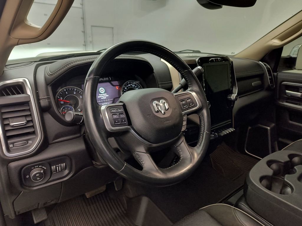 Used 2022 RAM 2500 Laramie AWD/4WD image 4