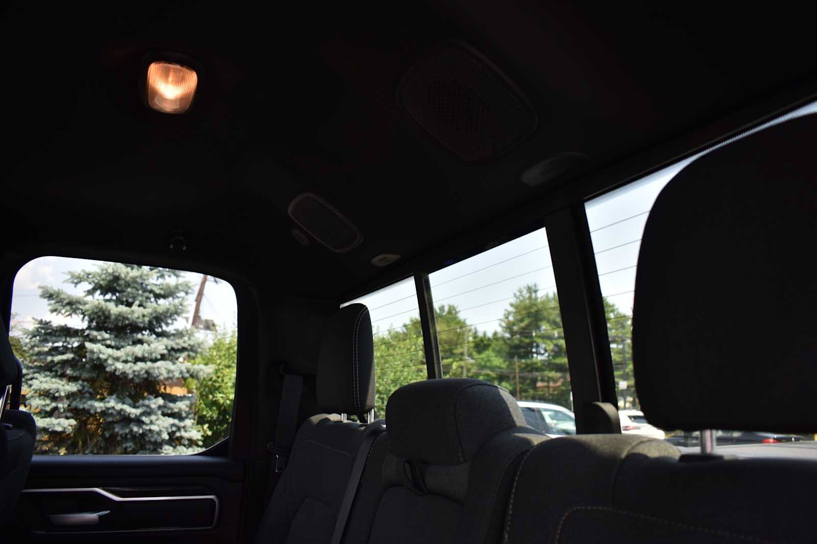 Used 2019 RAM 1500 Big Horn AWD/4WD image 11