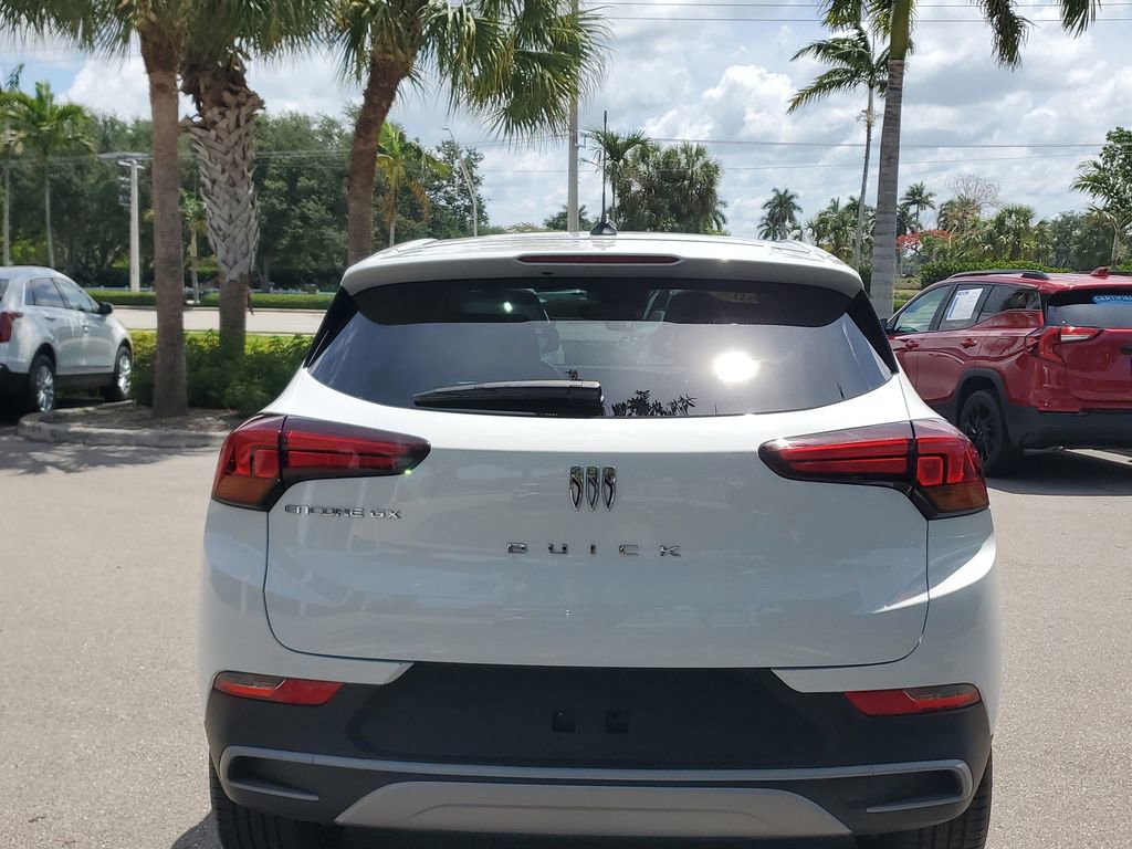 Certified 2024 Buick Encore GX Preferred FWD image 12