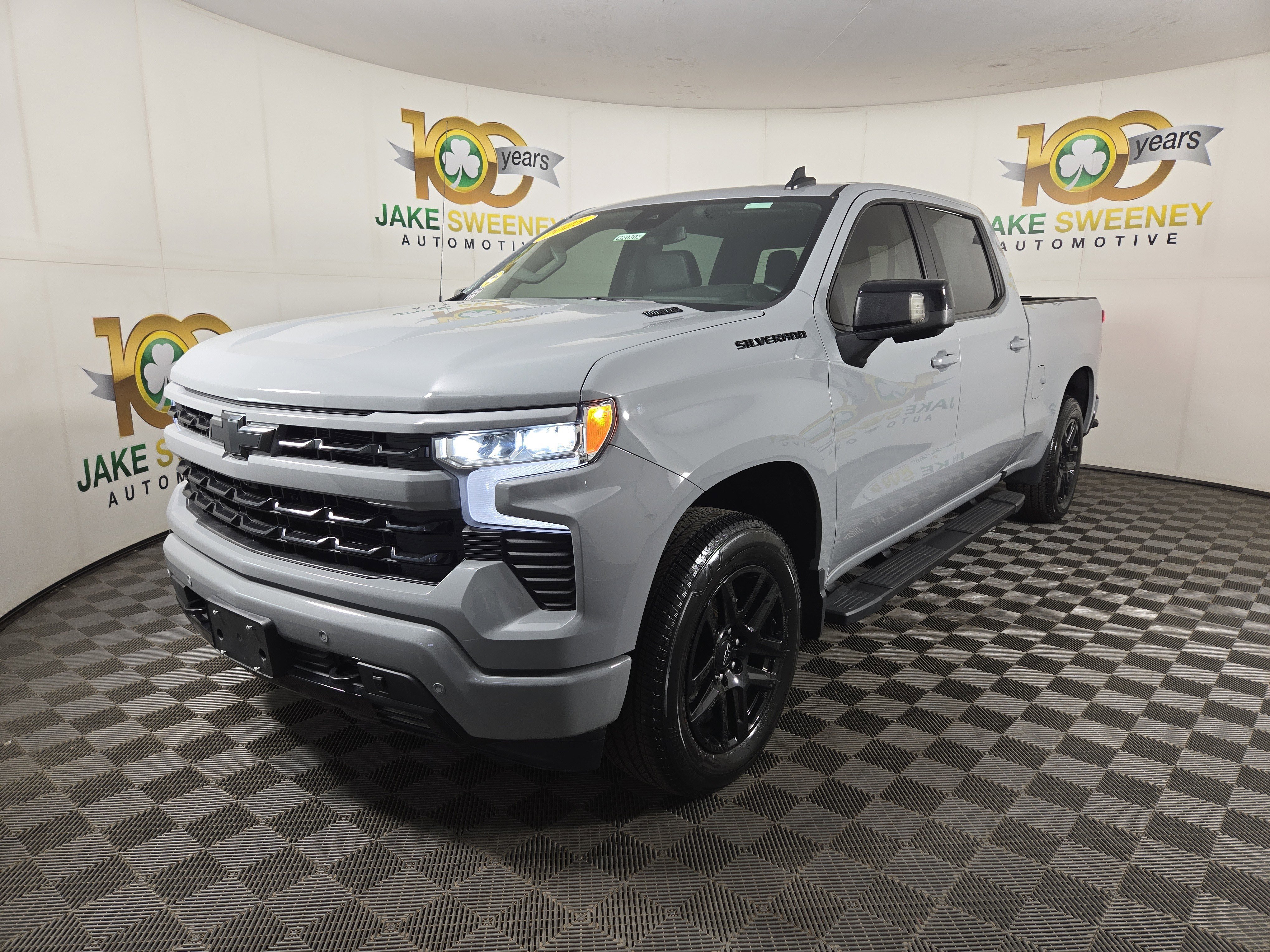 Certified 2025 Chevrolet Silverado 1500 RST w/ Convenience Package II AWD/4WD image 3
