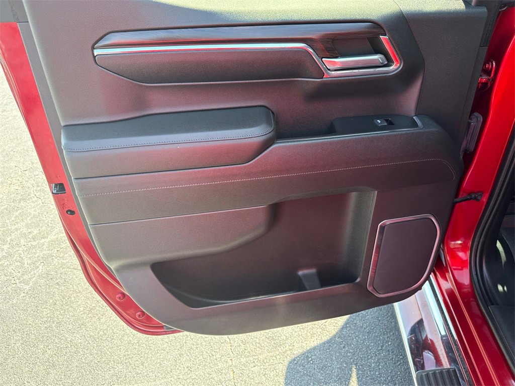 Used 2023 GMC Sierra 1500 SLT w/ SLT Premium Package image 21