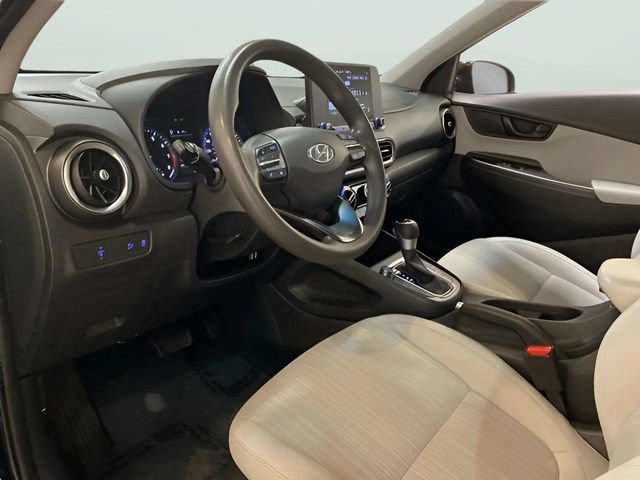 Used 2022 Hyundai Kona SEL FWD image 32
