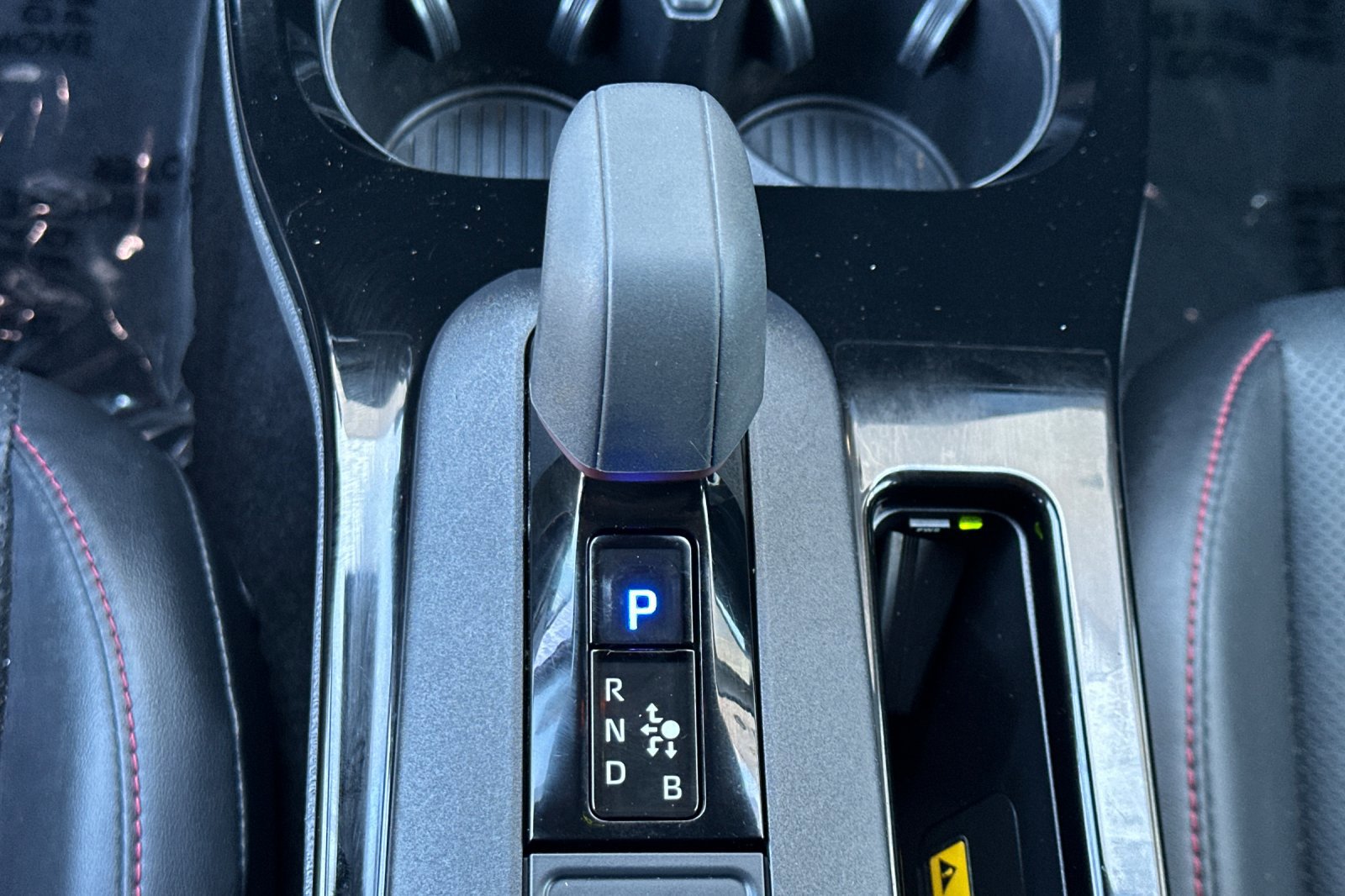 Used 2024 Toyota Prius Prime XSE Premium image 16