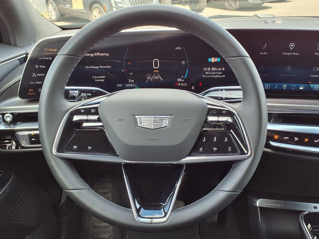 Used 2024 Cadillac Lyriq Tech w/ Driver Assist Package AWD/4WD image 33