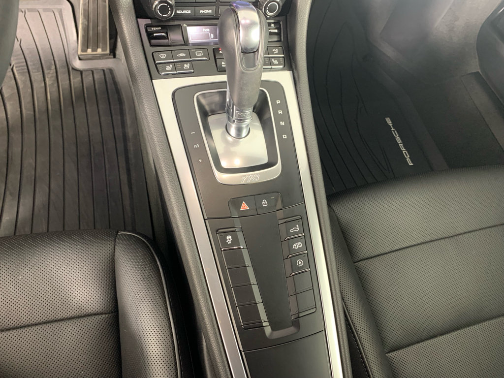 Used 2019 Porsche 718 Cayman S RWD image 24