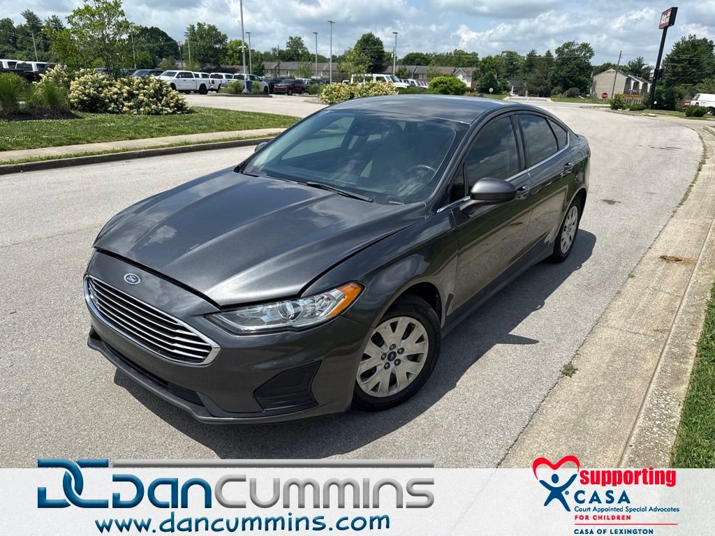 Used 2020 Ford Fusion S FWD image 1