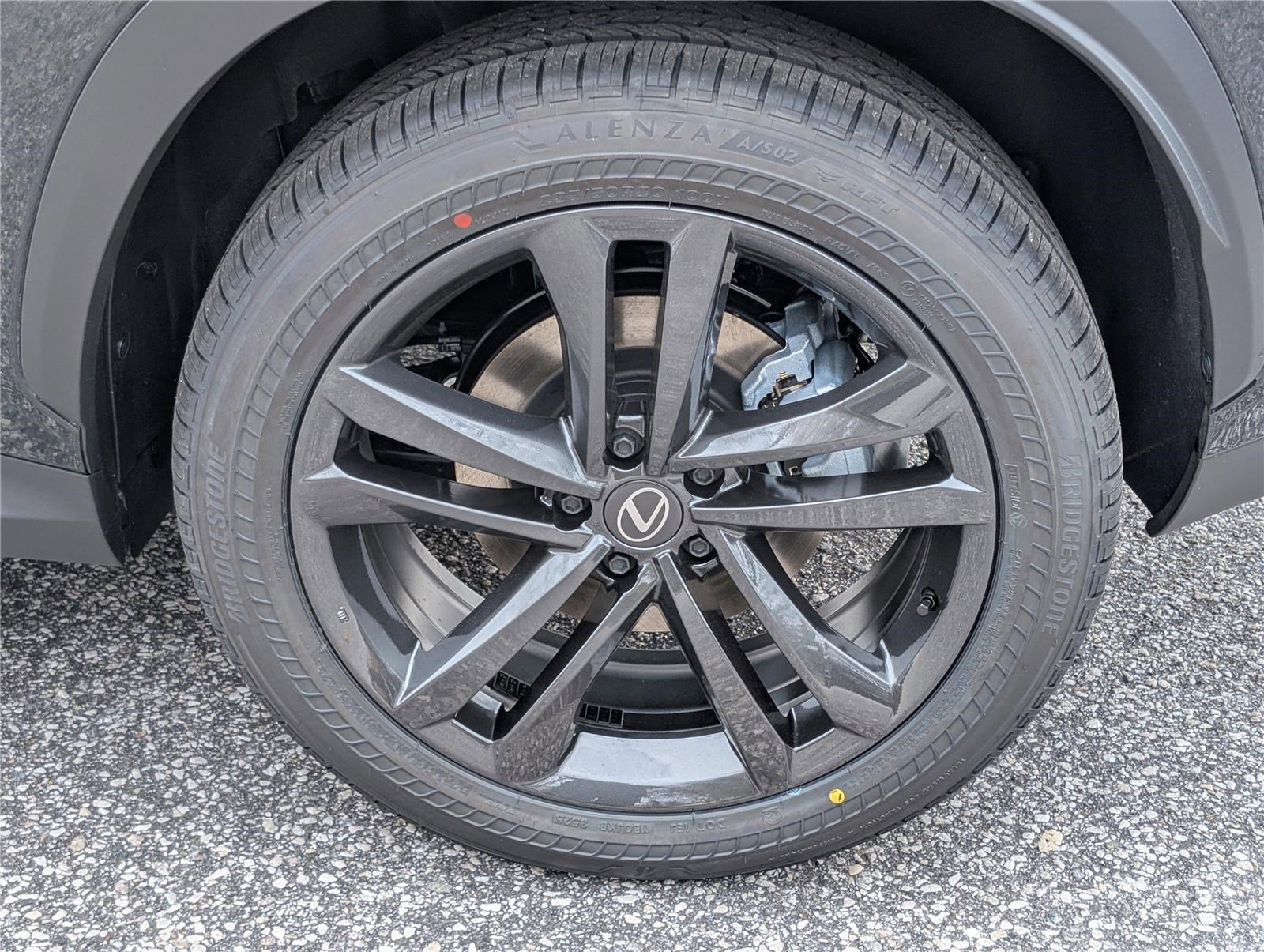 New 2026 Lexus NX 450h+ 450h image 6