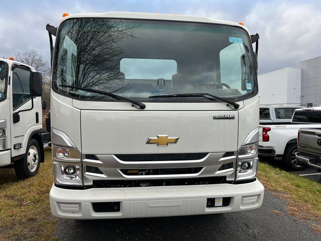 New 2024 Chevrolet Low Cab Forward image 4