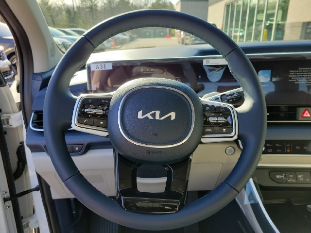 New 2026 Kia Carnival EX FWD image 21