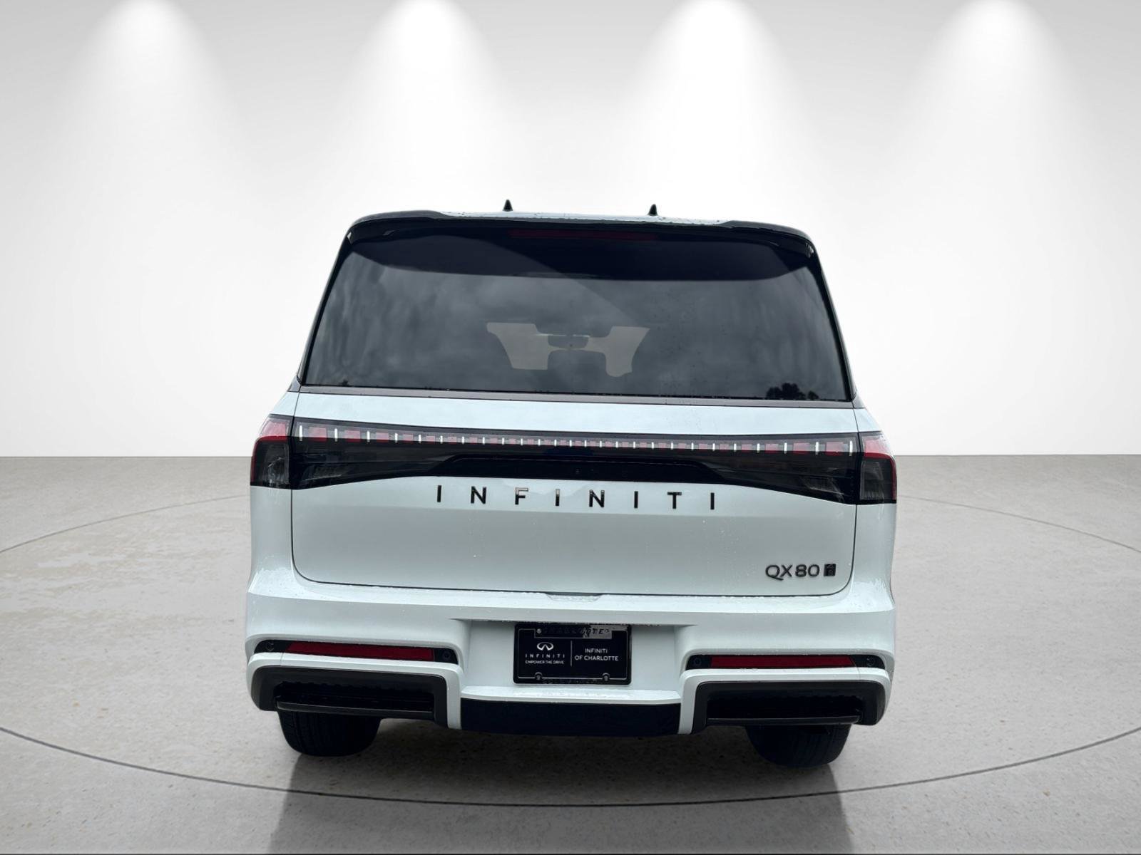 New 2027 INFINITI QX80 Autograph w/ Premium Cargo Package AWD/4WD image 4