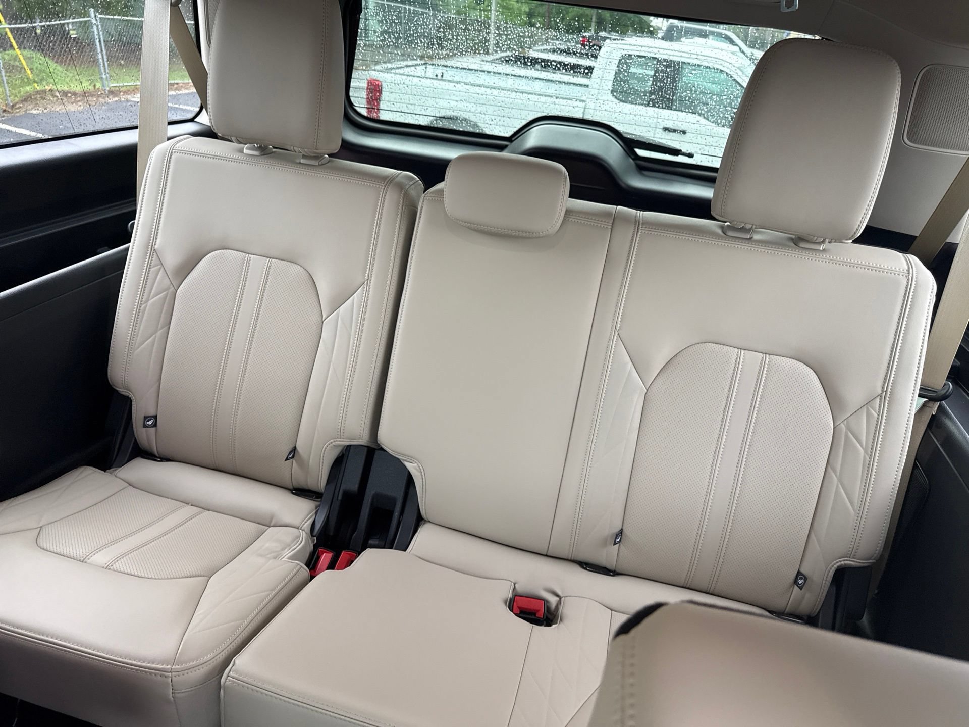 Certified 2024 Ford Expedition Max Platinum AWD/4WD image 16