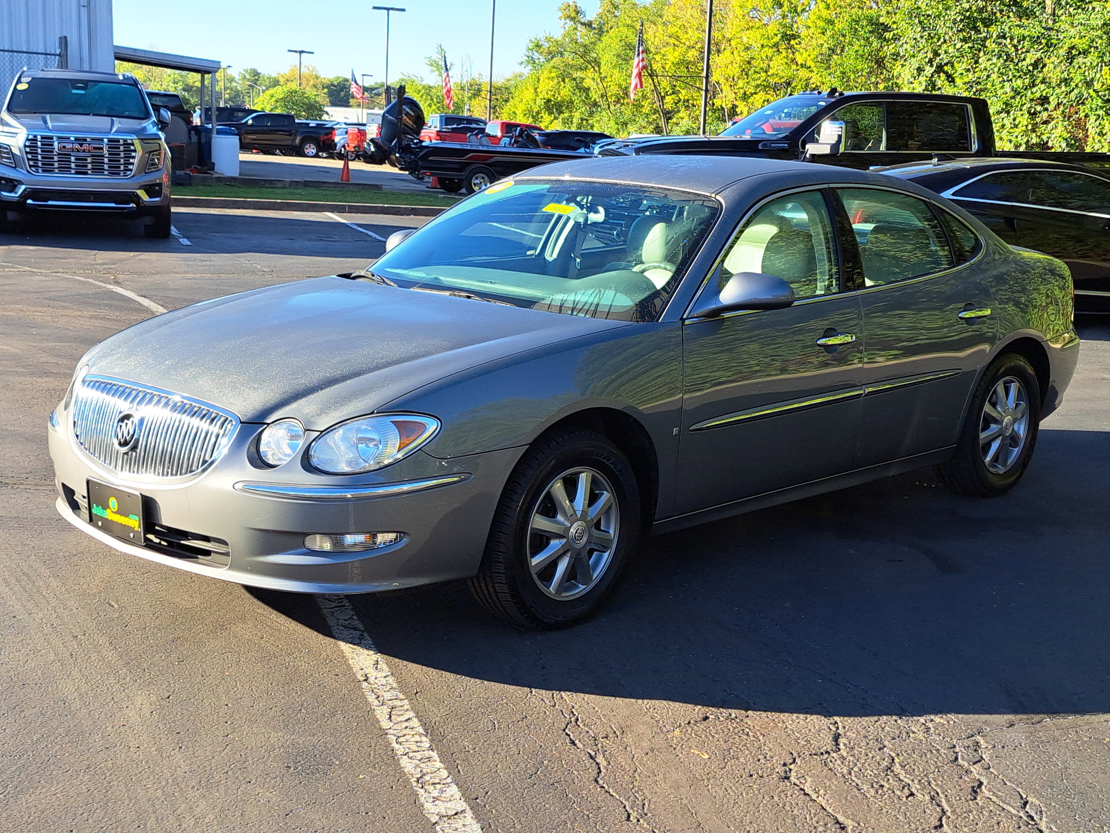 Used 2008 Buick LaCrosse CXL image 2