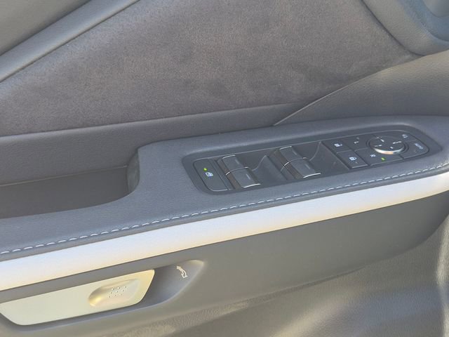 New 2026 Lexus TX 500h AWD image 18