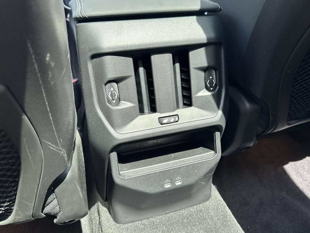 Used 2025 BMW X3 xDrive30i AWD/4WD image 14